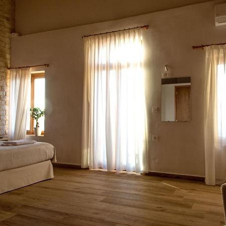 Ocean Waves Hotel Chania  Zewnętrze zdjęcie
