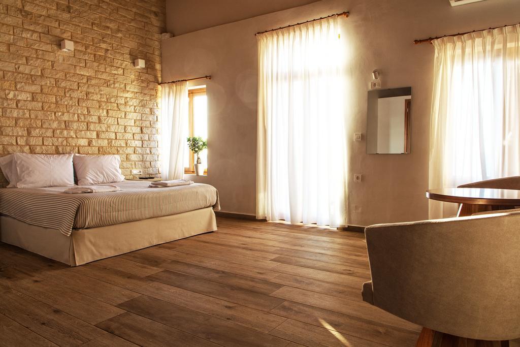 Ocean Waves Hotel Chania  Zewnętrze zdjęcie